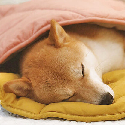Hadley - Leaf-Shaped Dog Blanket in Cotton and Polyester