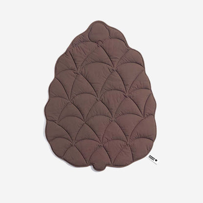 Hadley - Leaf-Shaped Dog Blanket in Cotton and Polyester
