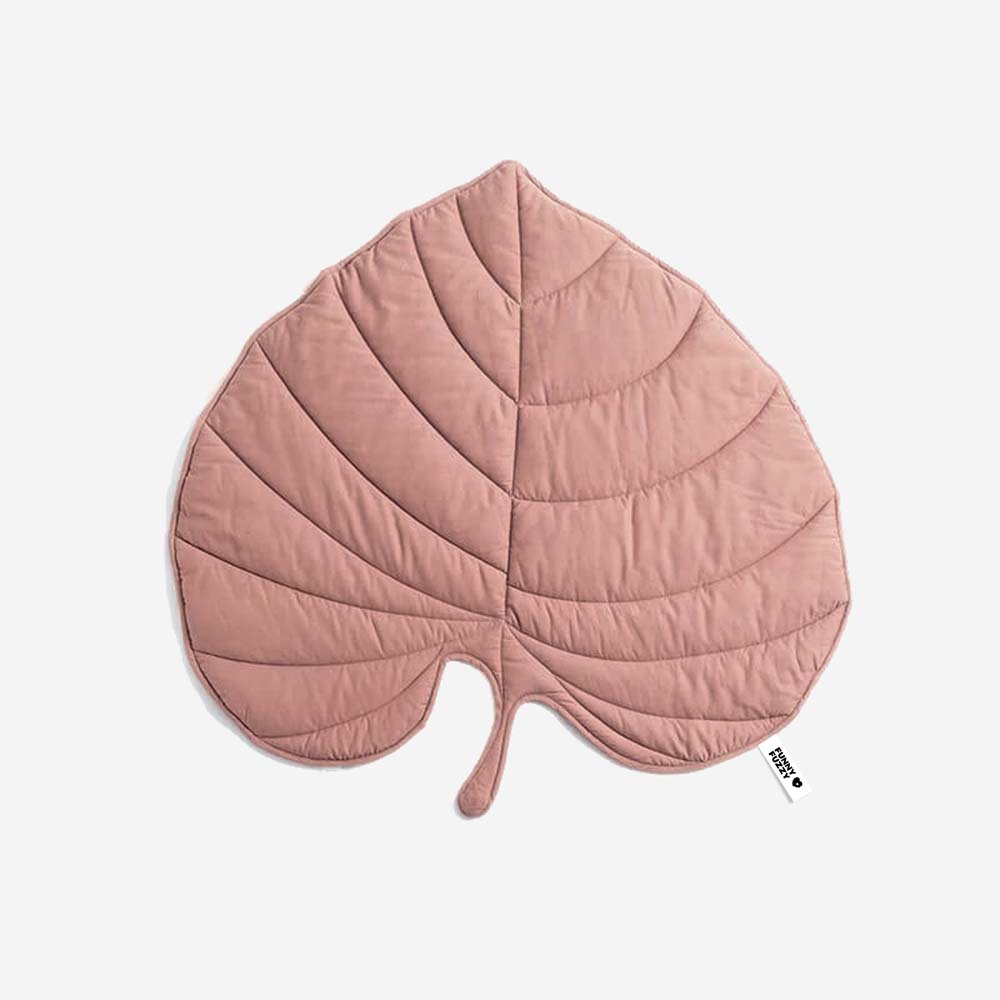 Hadley - Leaf-Shaped Dog Blanket in Cotton and Polyester