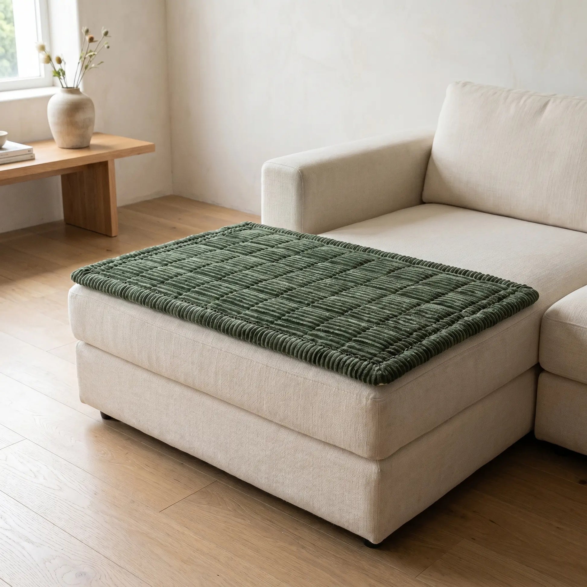 Wisp flannel pet mat studio shot